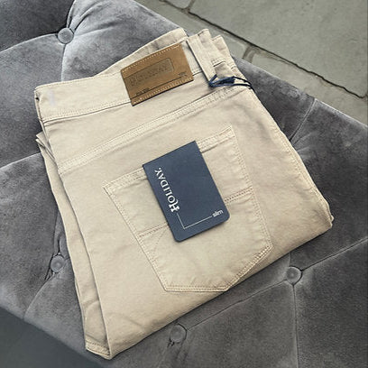 Cream high waist cotton jeans made in italy avaialble in slim & regular fit 