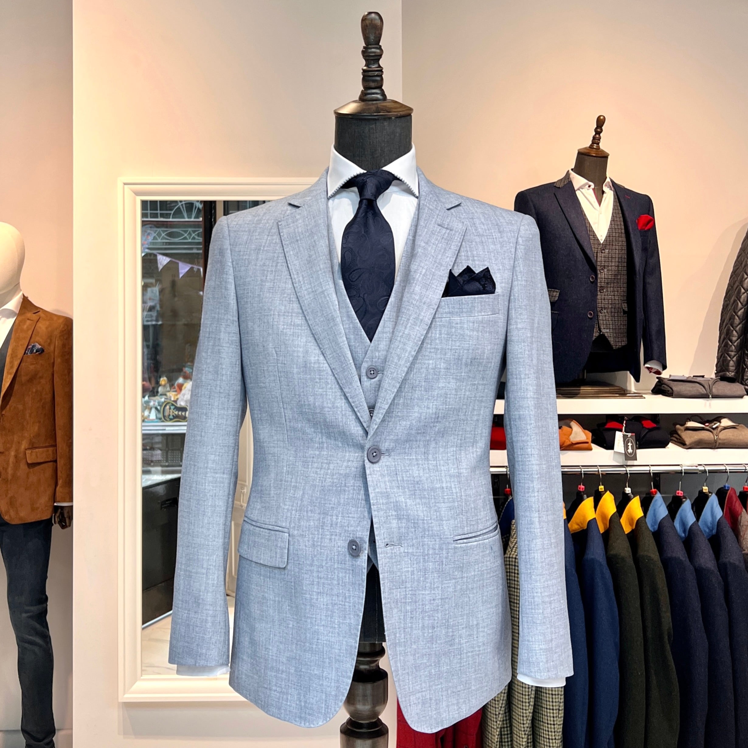 Light Blue Three-Piece Suit ( Linen Look)