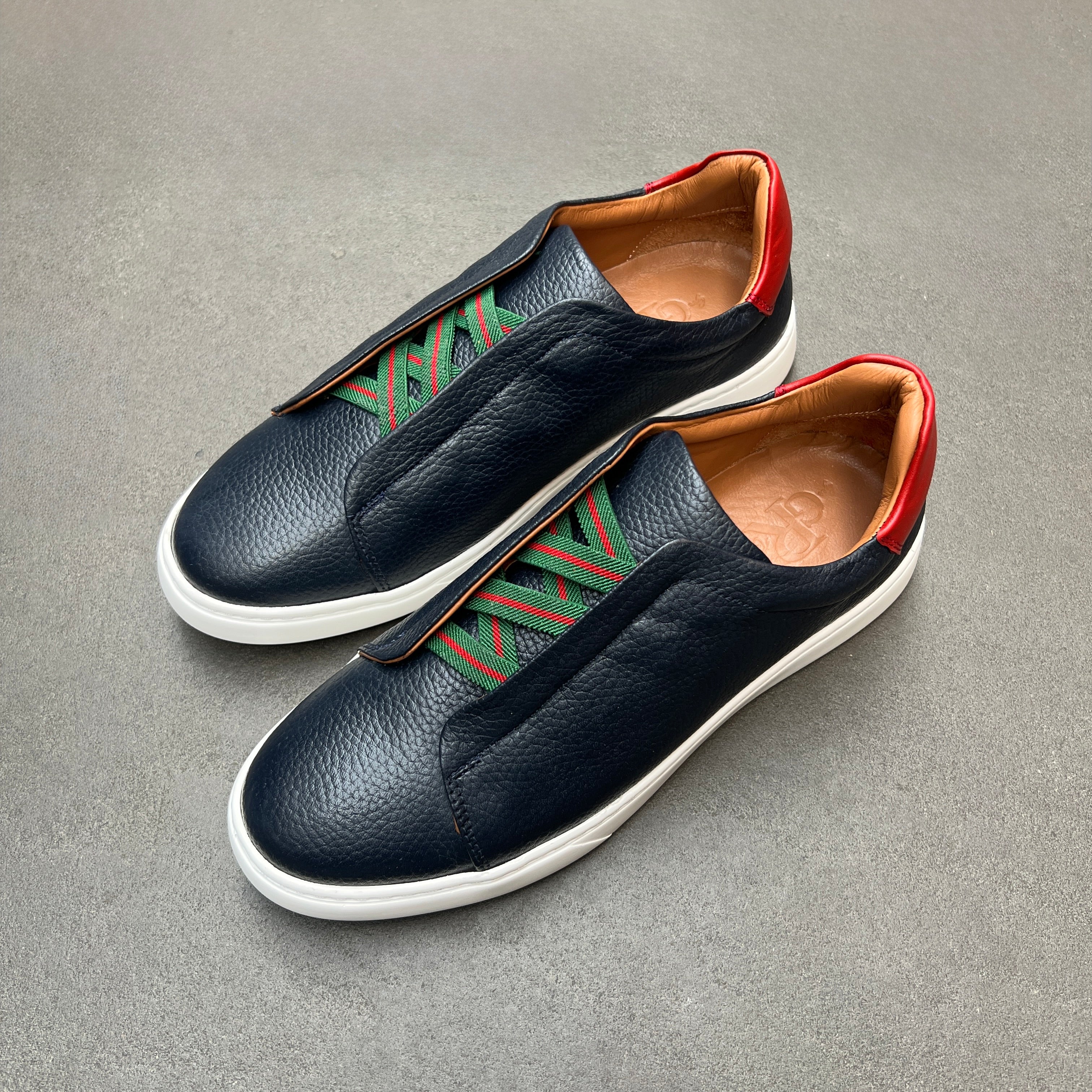 Pair of navy leather shoes with green and red accents - Gee Ricci