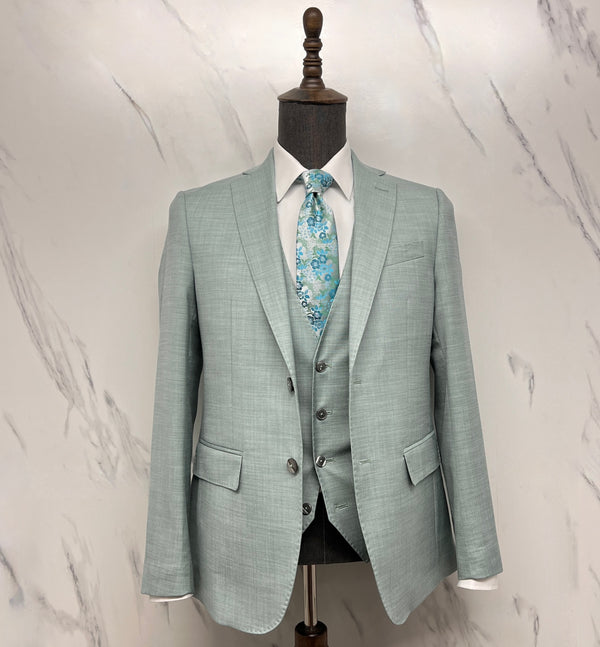 Aquamarine Three-Piece Suit