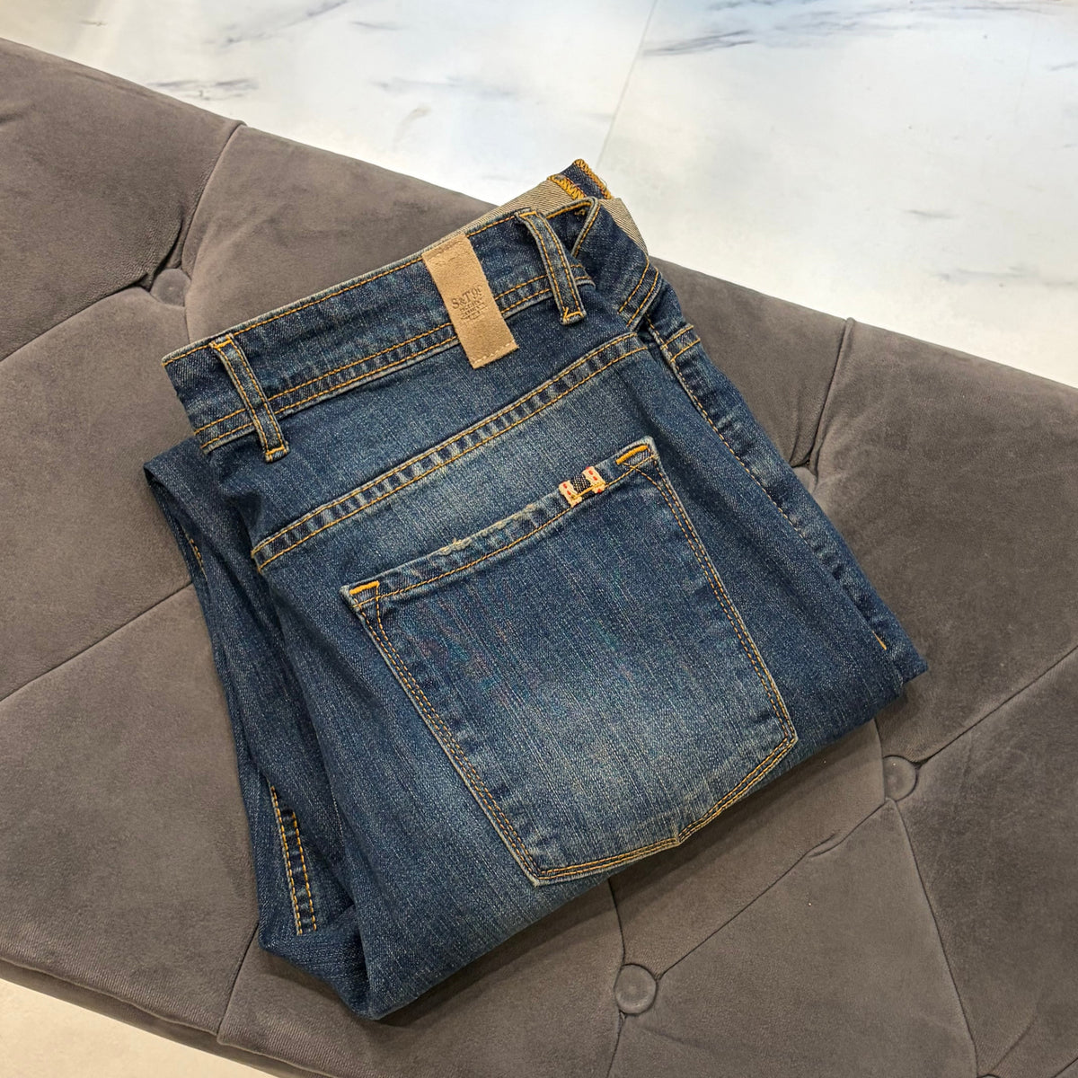 Vintage Dark Blue Jeans