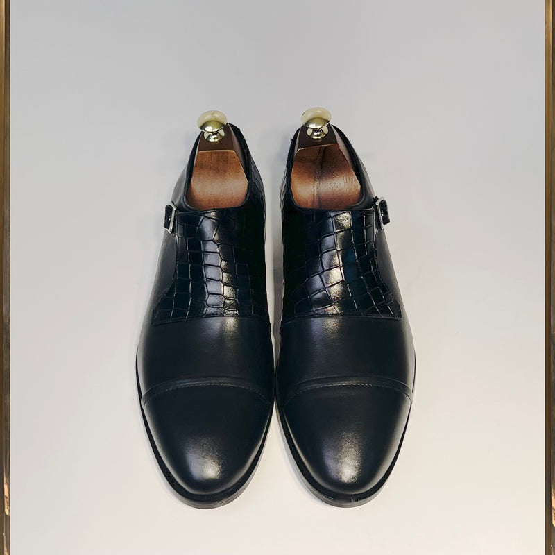 Monk strap shoes with cap toe